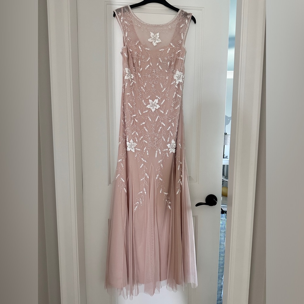 Frank Lyman long gown - Picture 3 of 15